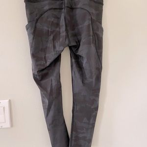 lululemon cropped leggings